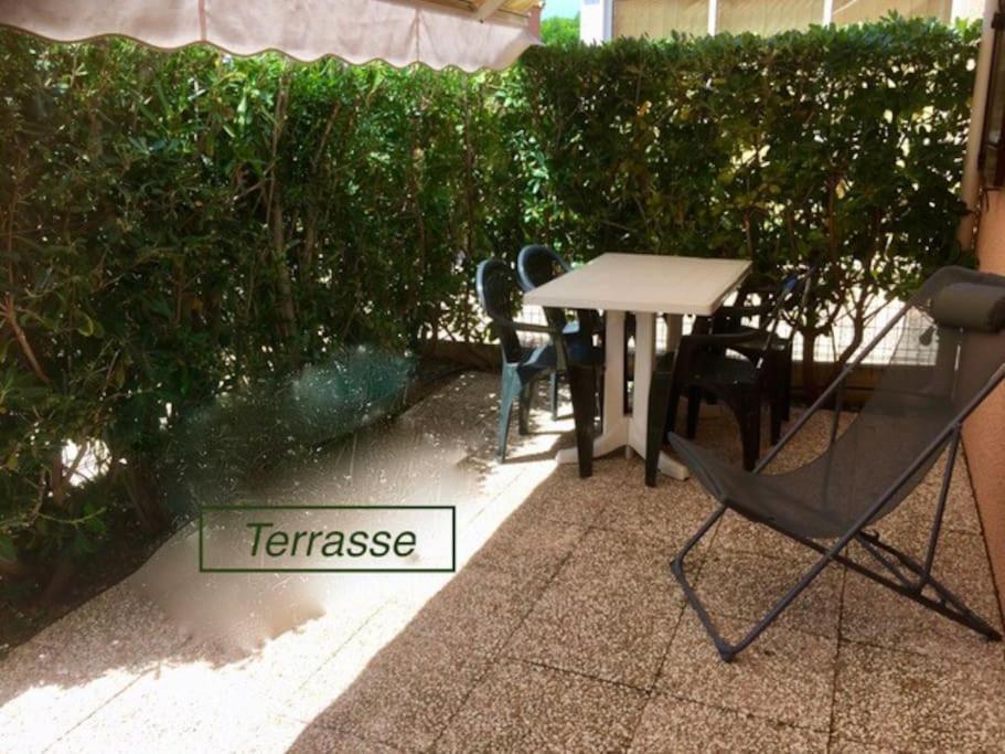 Maisonnette, 5 Pers, 500M Plage, Parking, Terrasse アグド エクステリア 写真